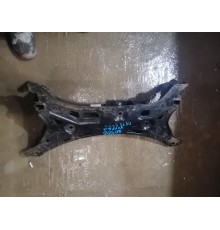 Балка подвески передняя (подрамник)