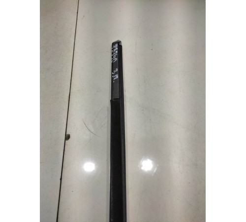 уплотнитель стекла наружний (задний правый)