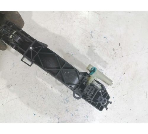 Ручка двери передняя правая внешняя