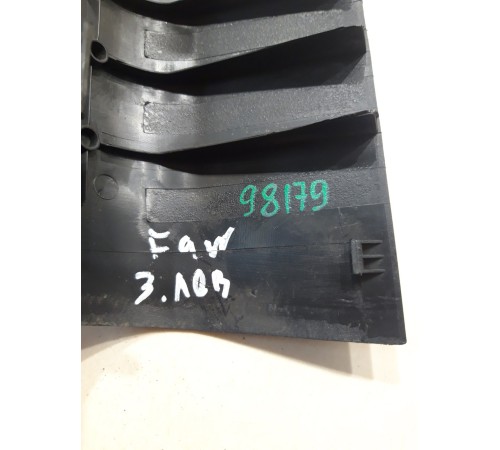 Накладка порога (задняя левая)