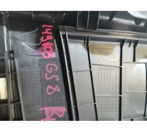 Обшивка центральной стойки левая верхняя