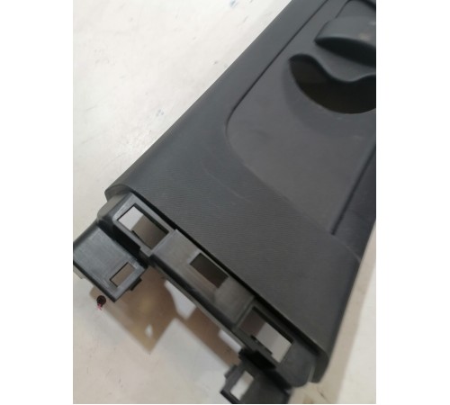 Обшивка центральной стойки левая верхняя