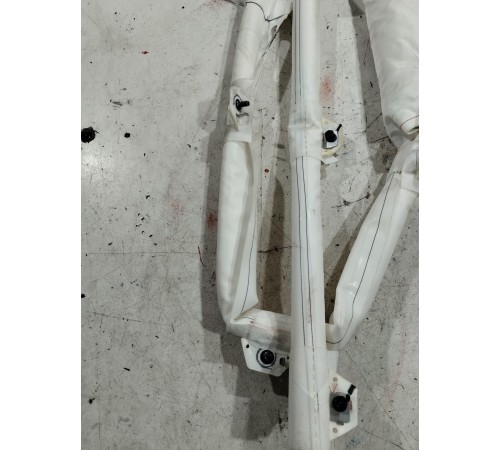 Подушка безопасности боковая (шторка) правая