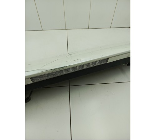 Спойлер крышки багажника