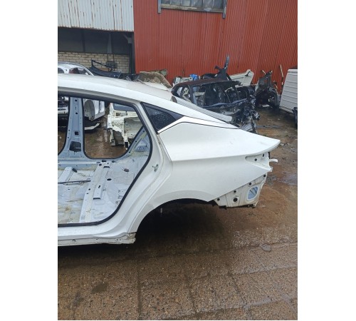 Крыло заднее левое