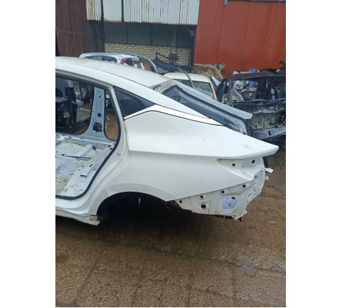 Крыло заднее левое