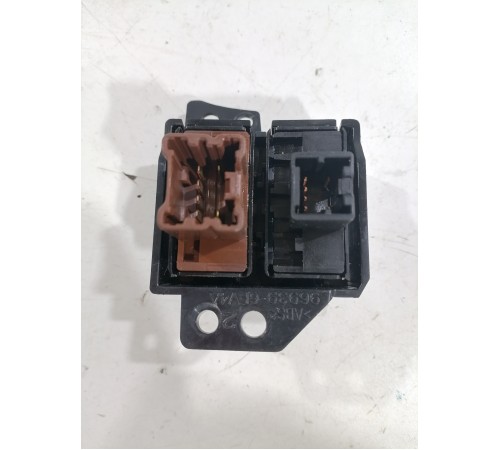 Кнопки подорева сидений+задний ряд