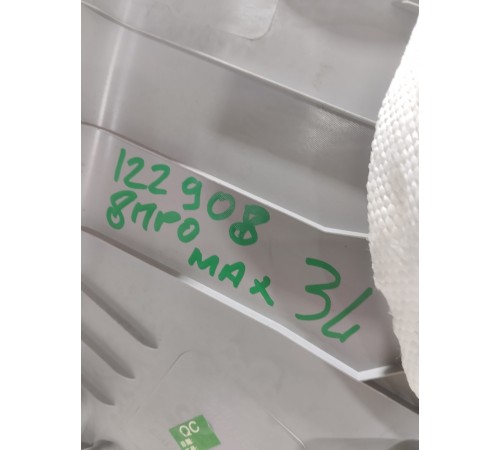 Обшивка стойки задняя левая