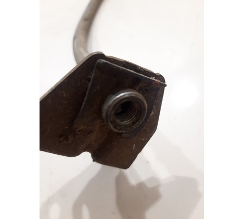 Тормозной шланг(передний правый)