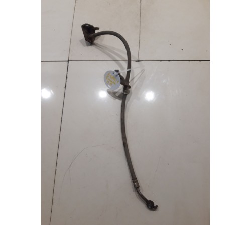 Тормозной шланг(передний правый)