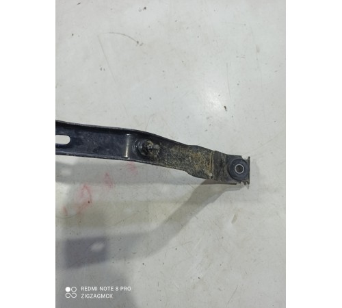 Кронштейн(крепление) топливного бака