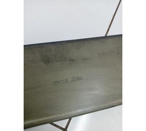 Усилитель бампера передний