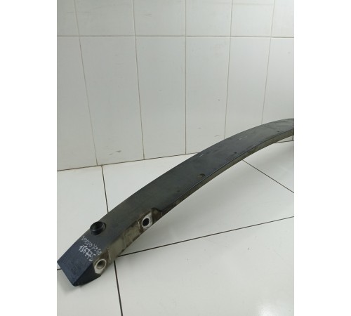 Усилитель бампера передний