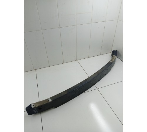 Усилитель бампера передний