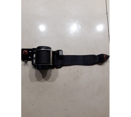 Ремень безопасности (задний левый)