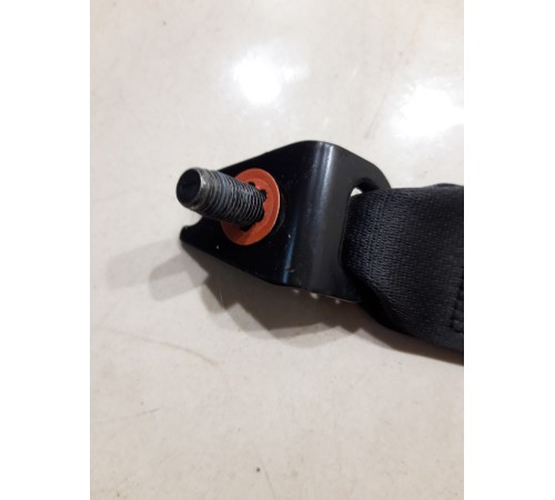 Ремень безопасности (задний левый)