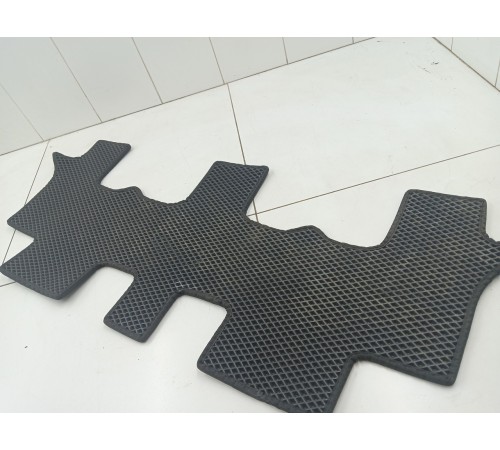 Коврик салона