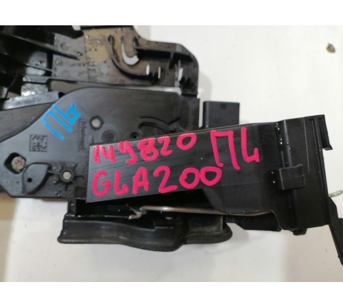 Замок двери передний левый