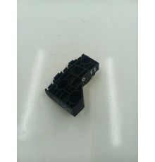 Кронштейн переднего бампера левый