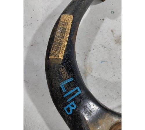 Рычаг подвески передний левый верхний