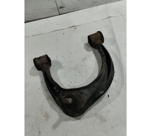 Рычаг подвески передний левый верхний