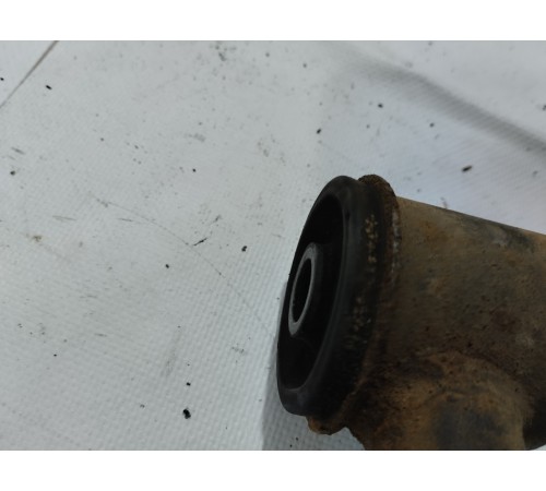 Рычаг подвески передний левый верхний