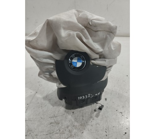 Подушка безопасности водителя