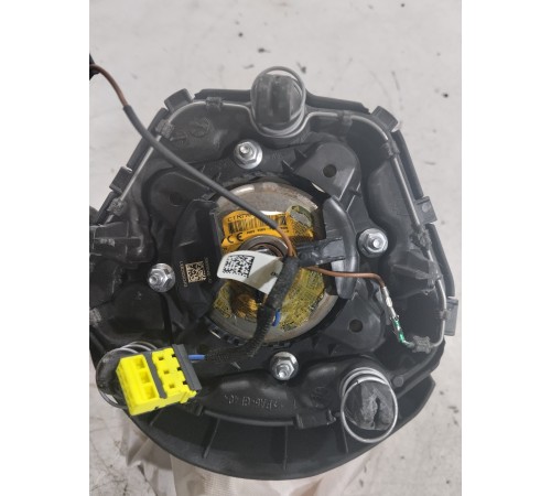 Подушка безопасности водителя