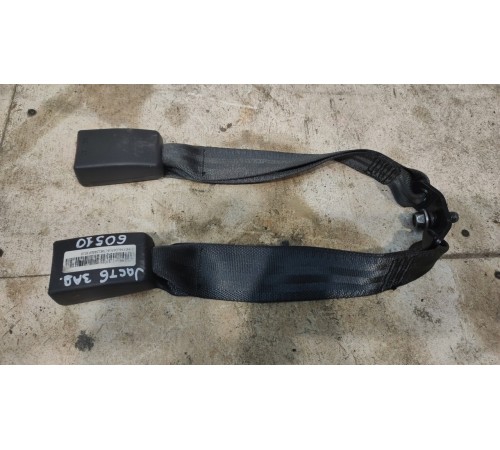 Ответная часть задних ремней безопасности