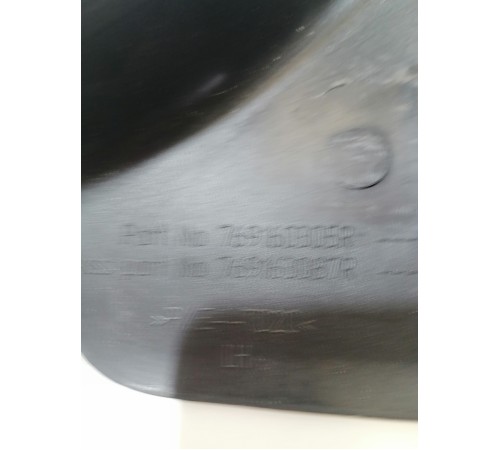 Обшивка стойки центральная левая