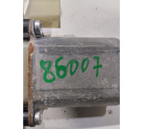 Моторчик стеклоподъемника (передний левый)