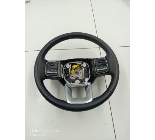 Рулевое колесо в сборе с многофункциональными кнопками