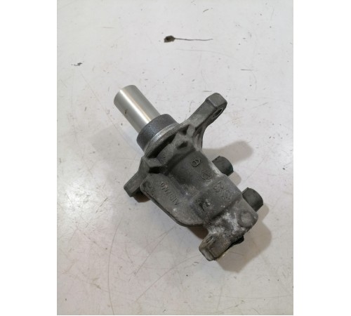 Главный тормозной цилиндр