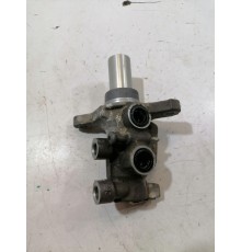 Главный тормозной цилиндр