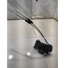 Замок двери (передний, правый)