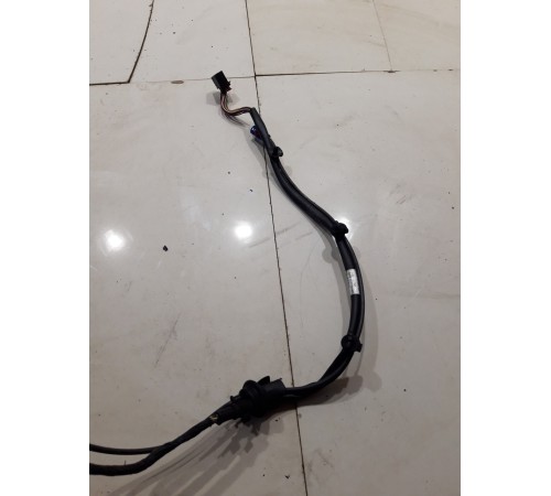 Боковое зеркало заднего вида (правое)