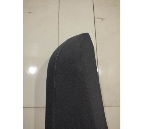 Боковая поддержка заднего сиденья правая