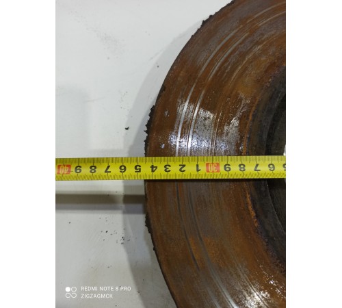 Тормозной диск(передний правый)