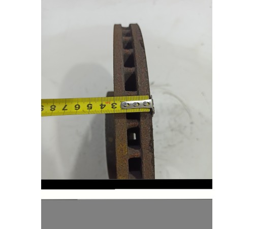 Тормозной диск(передний правый)