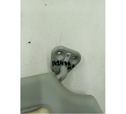 Козырек солнцезащитный правый