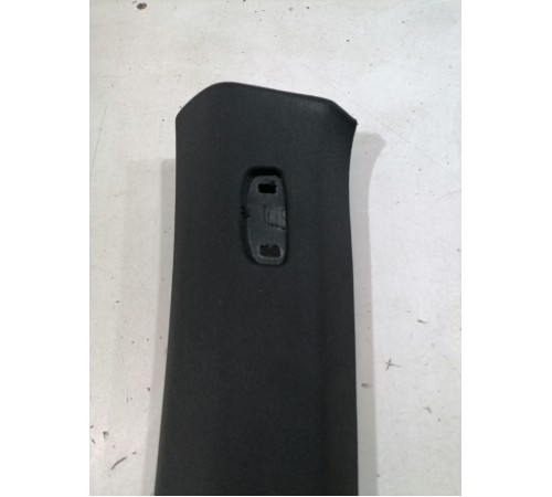 Обшивка стойки лобового стекла левая