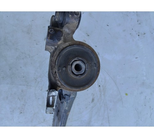 Рычаг подвески(передний левый)