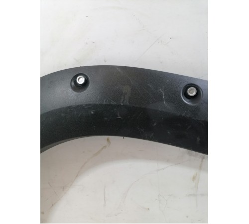 Накладка крыла переднего правого