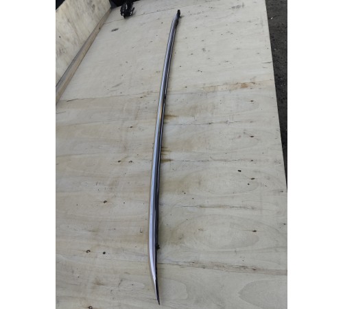 Рейлинг крыши левый