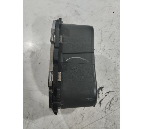 Подстаканник центральной консоли