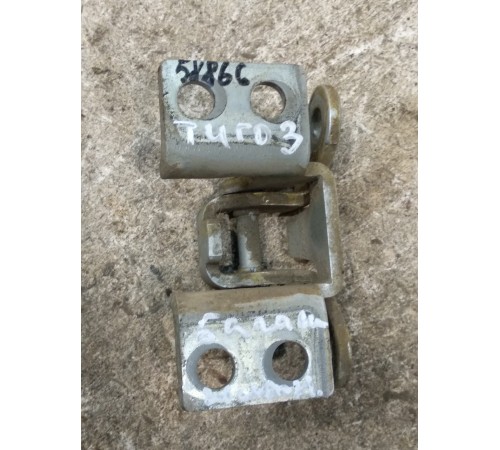 Петля крышки багажника нижняя