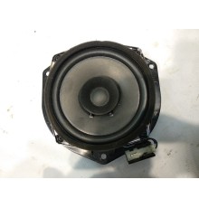 Динамик задней двери