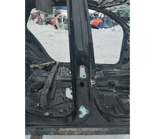 Порог со стойкой(правый)