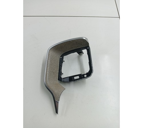 Накладка торпедо декоративная