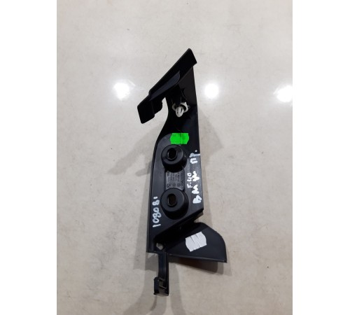 Обшивка багажника правая верхняя